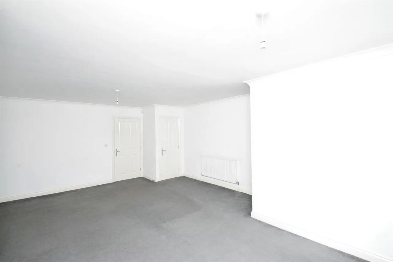 Walnut Close, Tredegar, NP22, photo 25