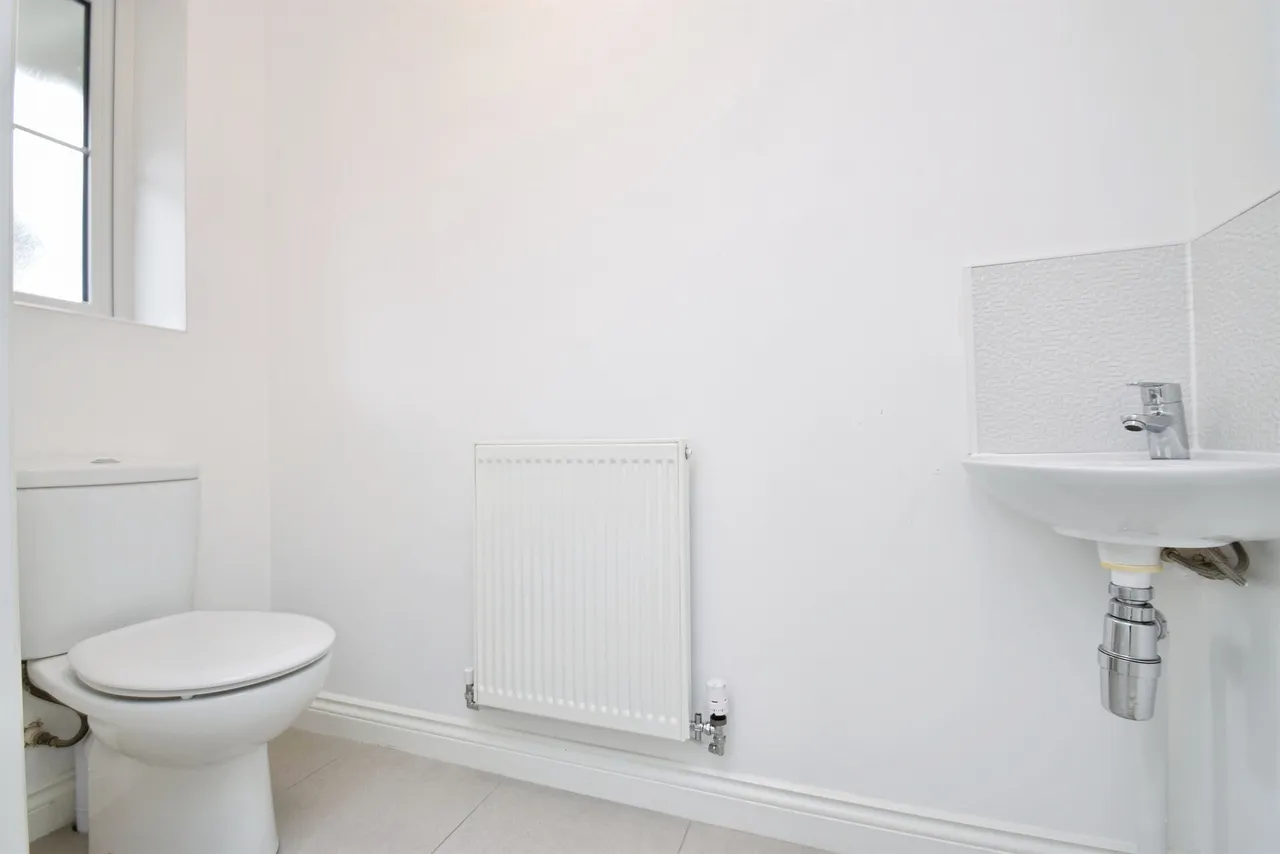 Walnut Close, Tredegar, NP22, photo 9