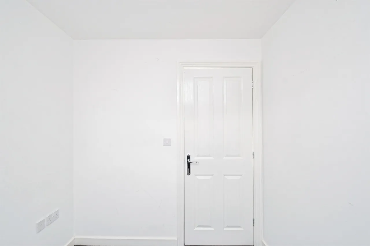 Walnut Close, Tredegar, NP22, photo 35