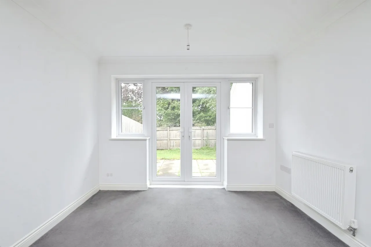 Walnut Close, Tredegar, NP22, photo 24