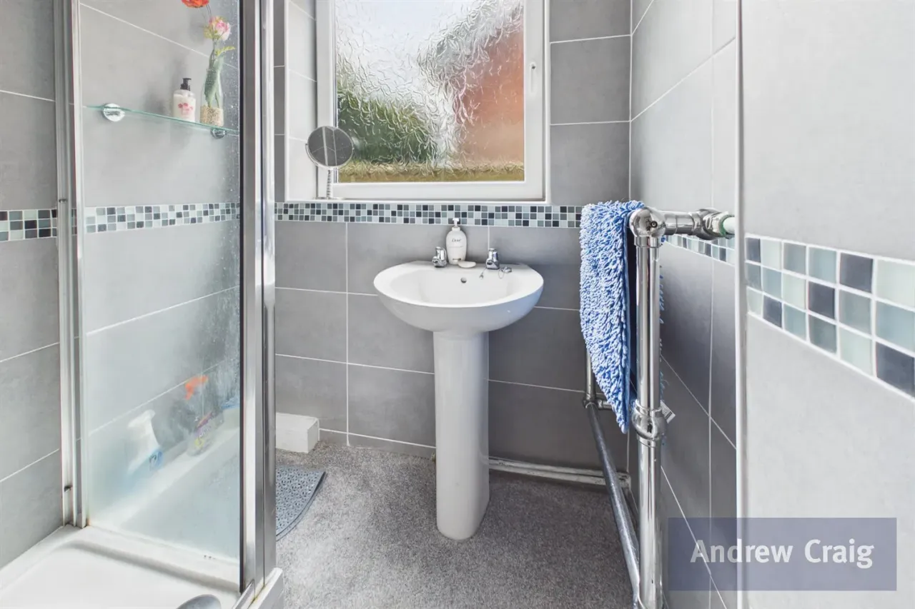 Hunter Close, East Boldon, NE36, photo 12