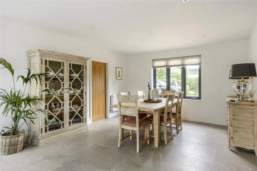 Wirral House, Deddington, OX15, photo 3