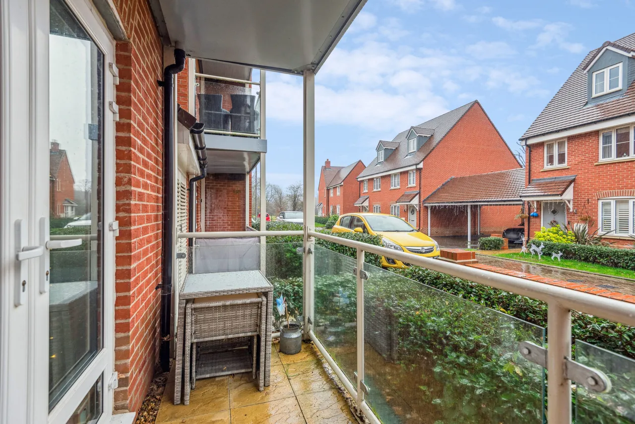Flat 2, Jersey Court Milk Churn Way, Knebworth, Woolmer Green, SG3 6FJ, photo 4