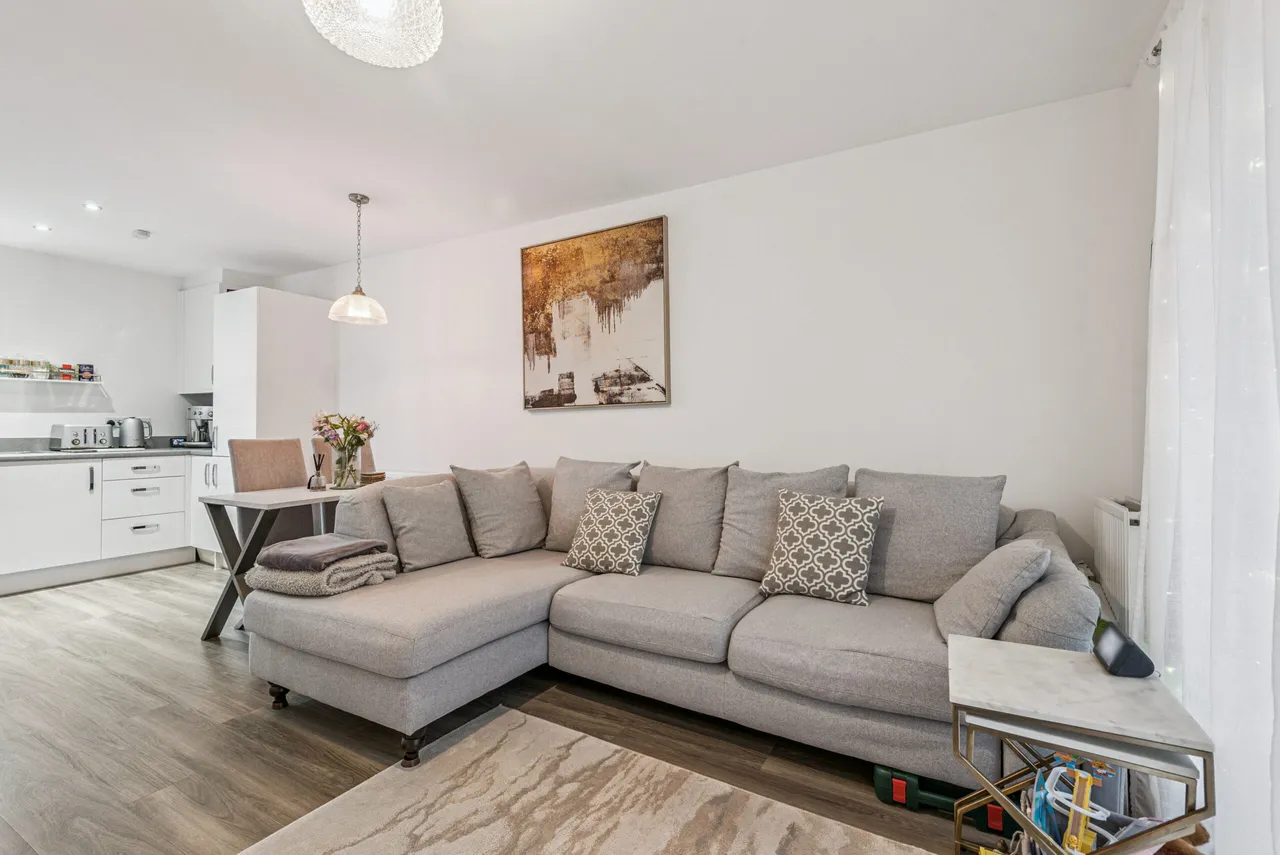 Flat 2, Jersey Court Milk Churn Way, Knebworth, Woolmer Green, SG3 6FJ, photo 11