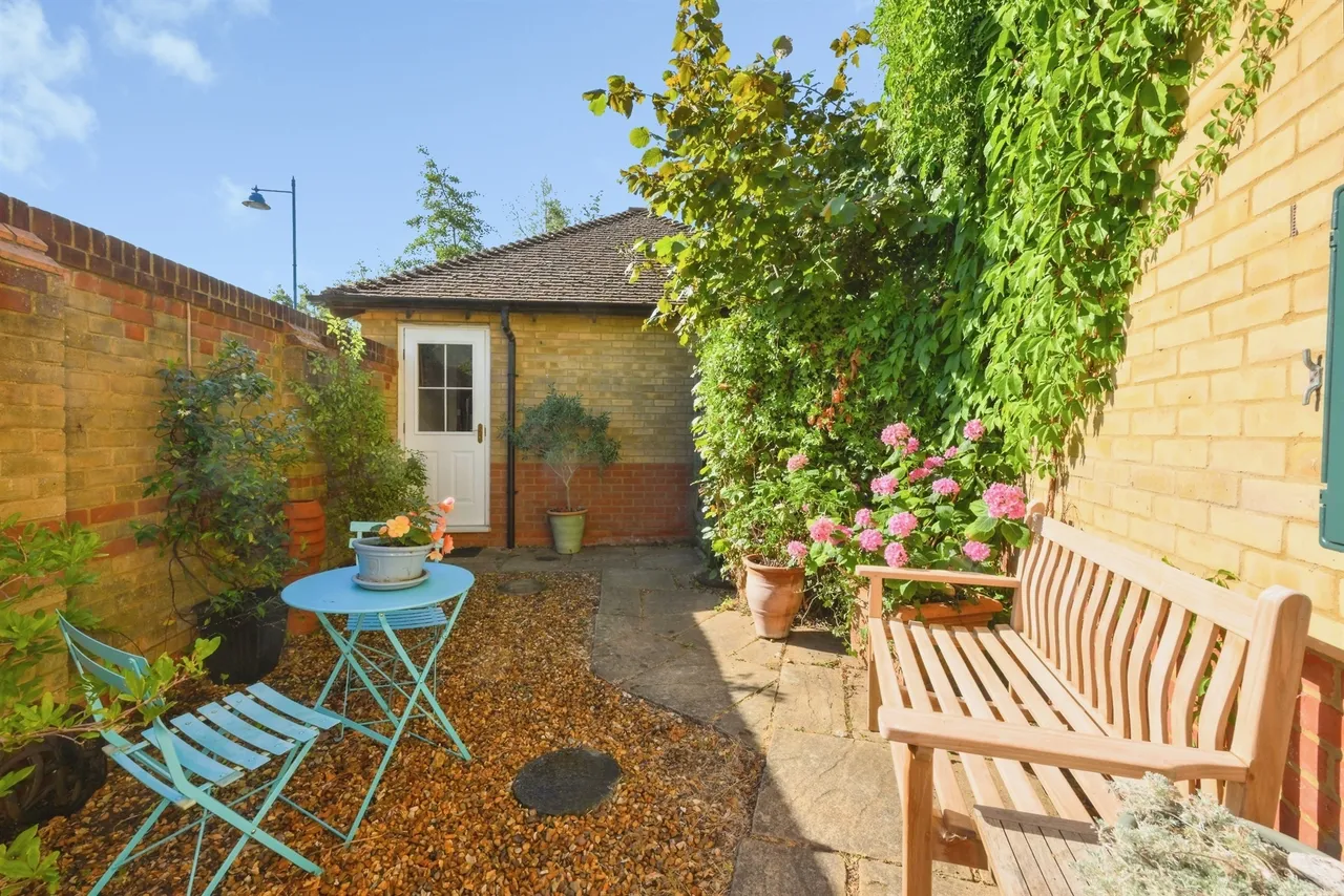Monkfield Lane, Great Cambourne, CB23, photo 18