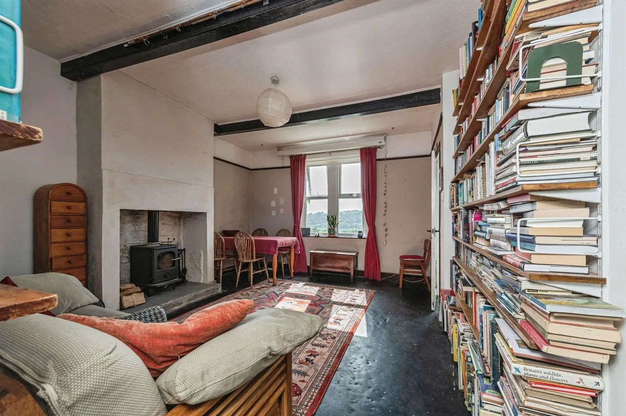 Thornhill Road, Longwood, Huddersfield, photo 7