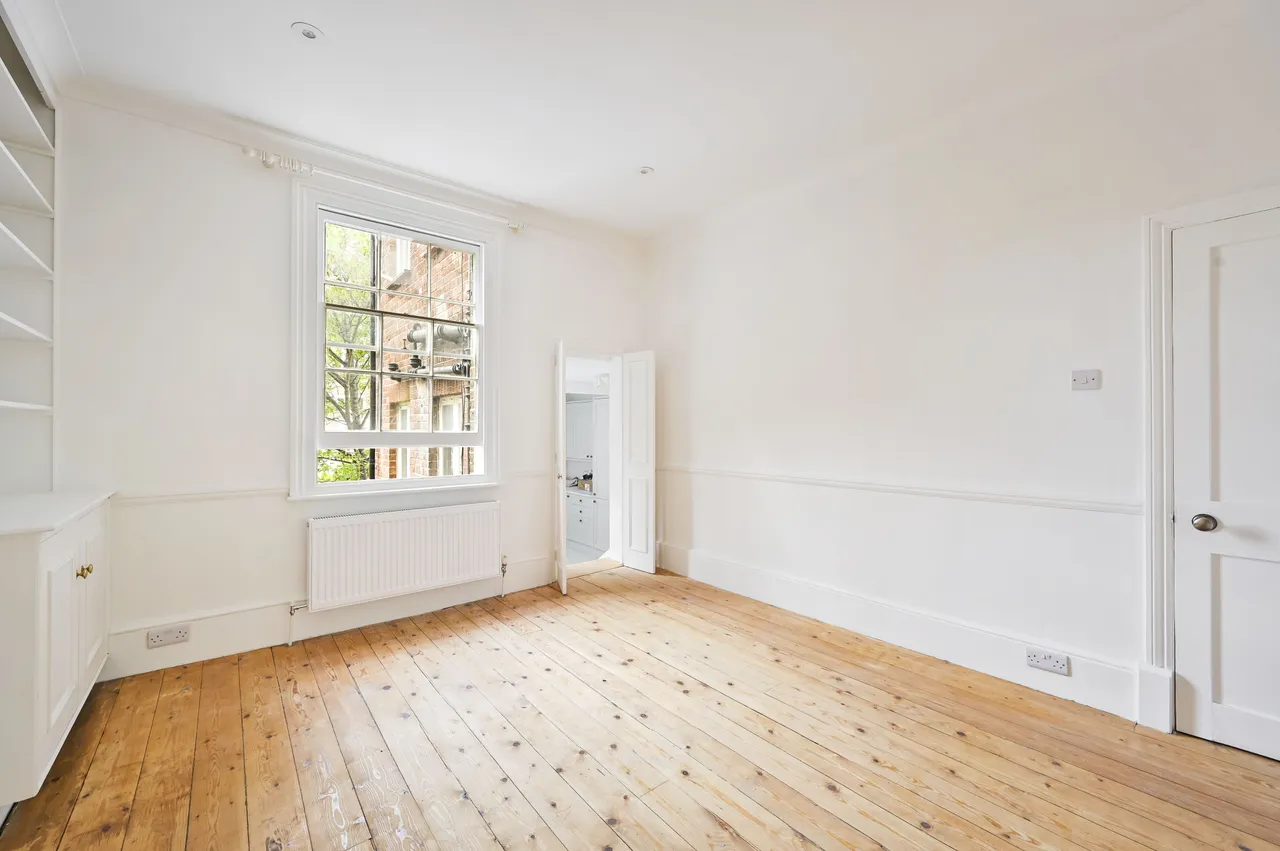 Flat 1, 62 Pembroke Road, London, photo 5