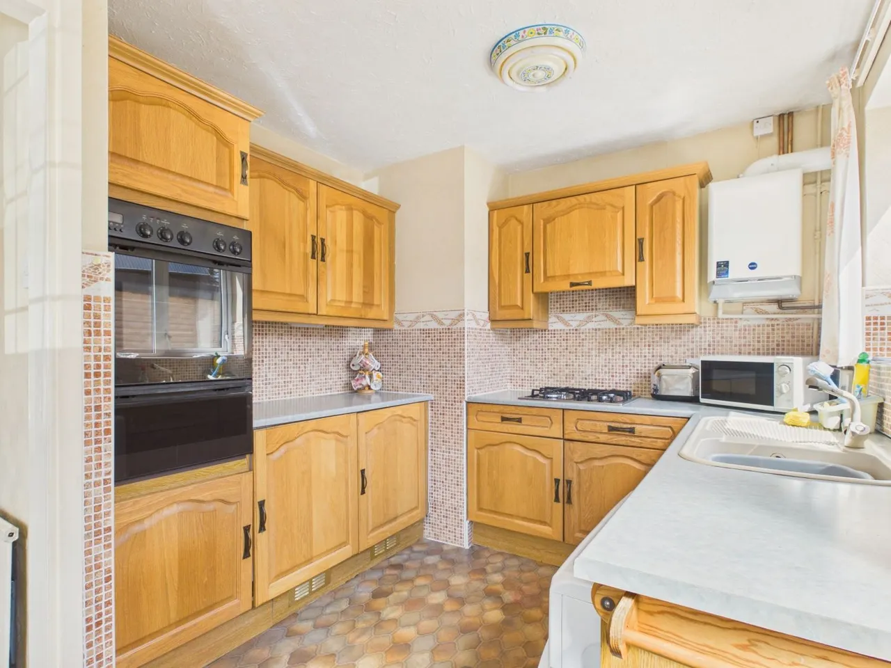The Downs, Silverdale, NG11, photo 4