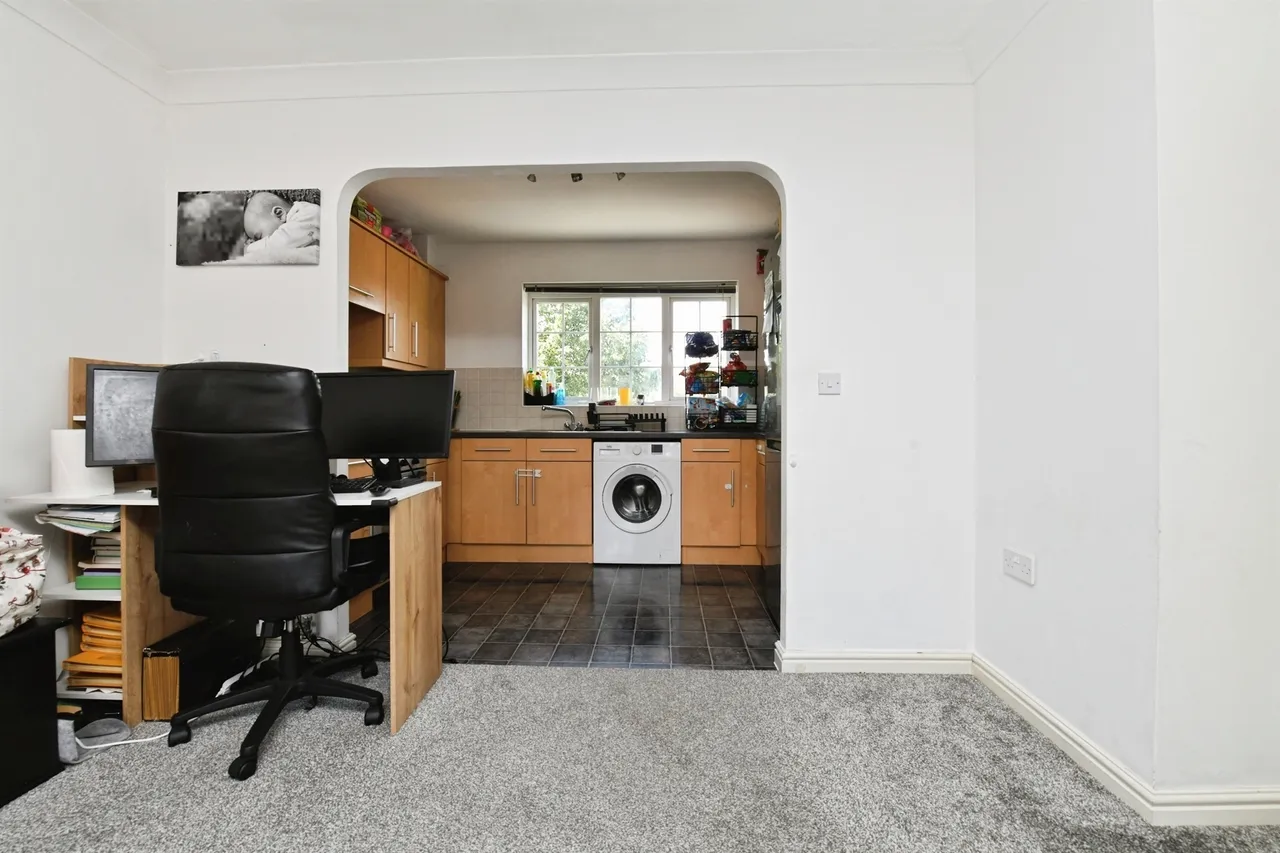 Chelmer Road, Chelmer Village, CM2, photo 6