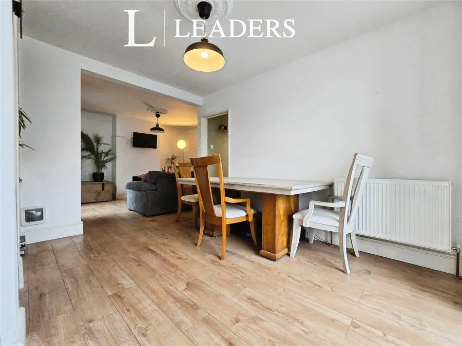 Cambridge Road, Gosport, PO12, photo 7