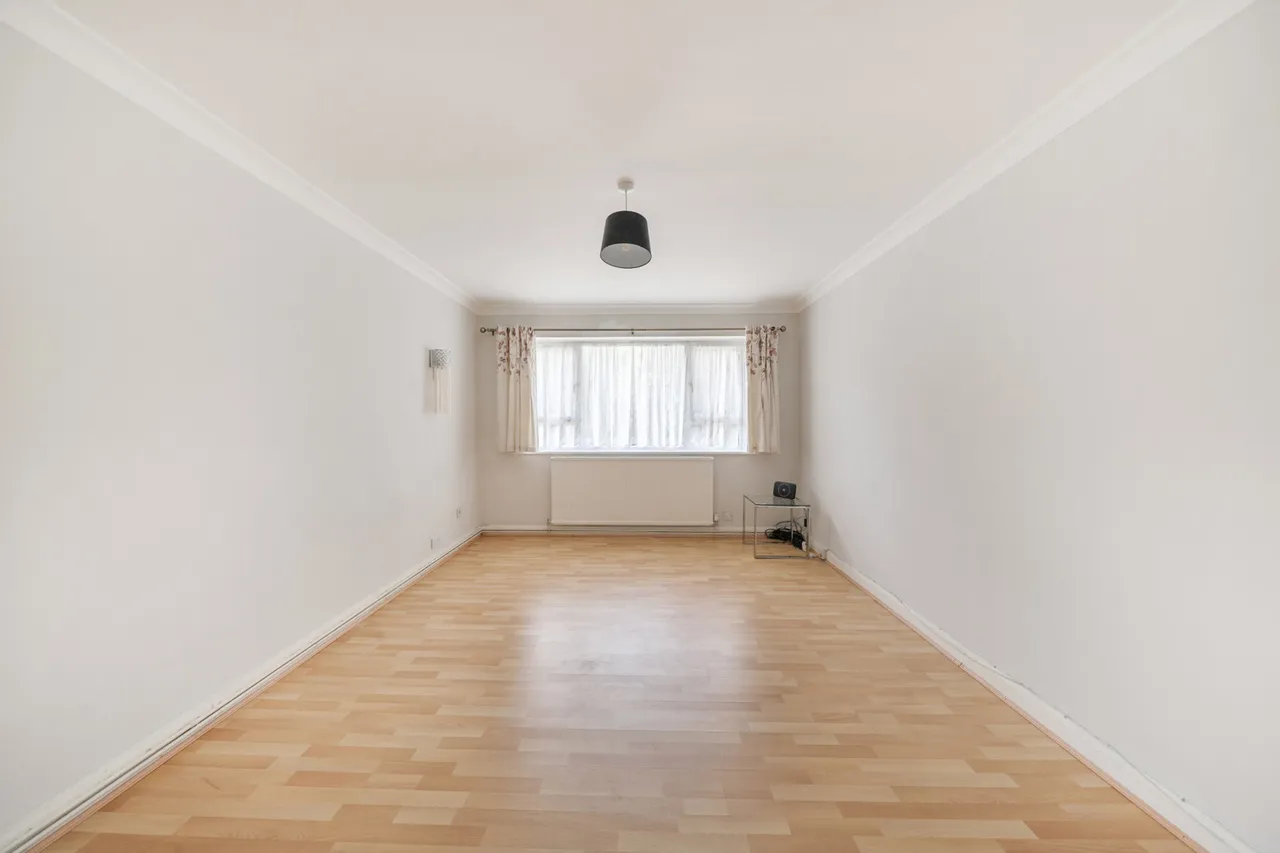 Old Ruislip Road, Northolt, UB5, photo 13