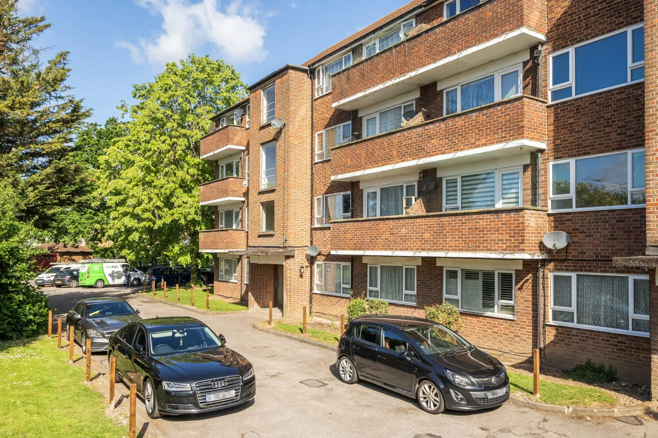 Old Ruislip Road, Northolt, UB5, photo 10