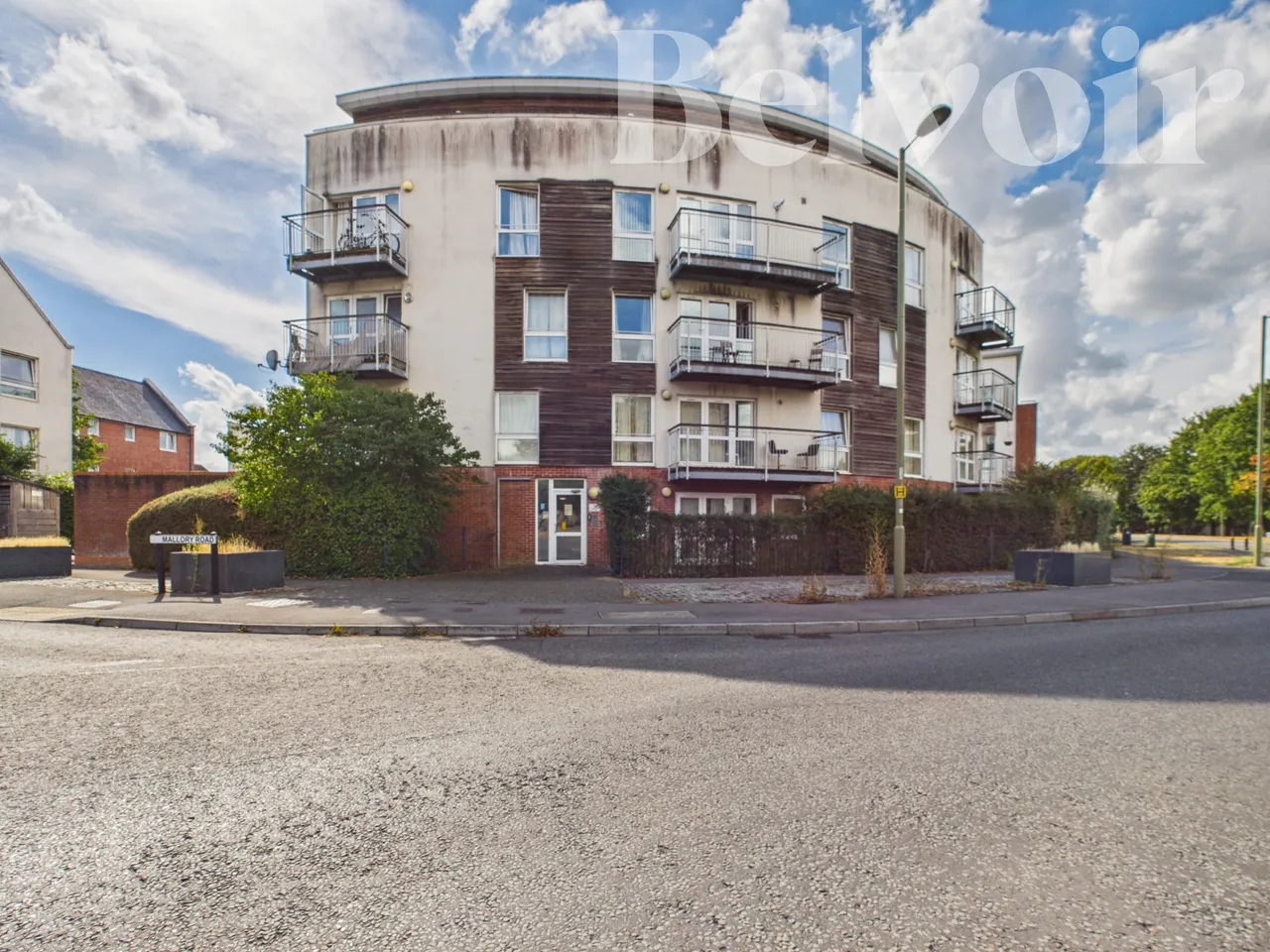 1 bed flat for sale — Edmund Court, Basingstoke, RG24