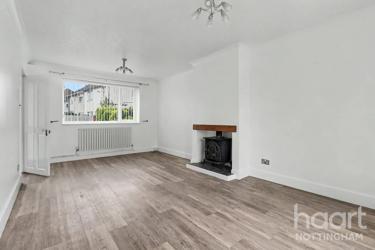Bournmoor Avenue, Clifton, NG11, photo 3