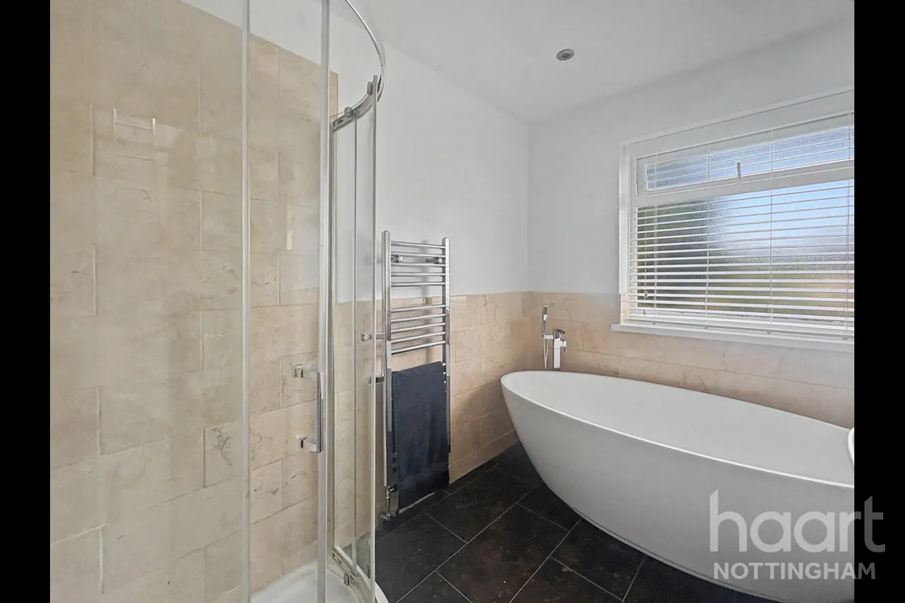 Bournmoor Avenue, Clifton, NG11, photo 13