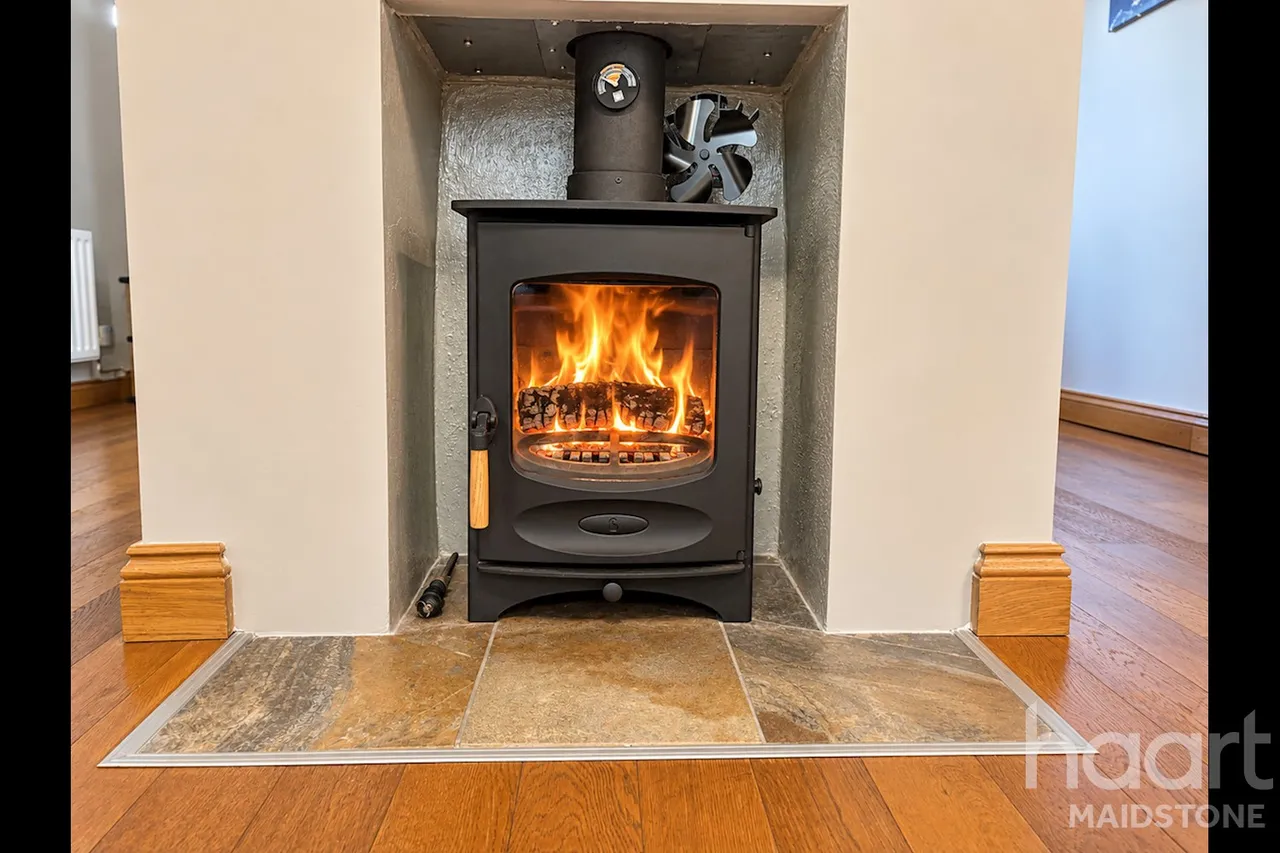 Nottingham Avenue, Maidstone, ME15, photo 3
