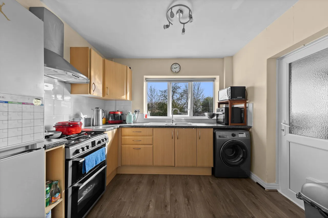 Bridge Lane, Appleton, Warrington, Warrington, WA4 3AU, photo 5