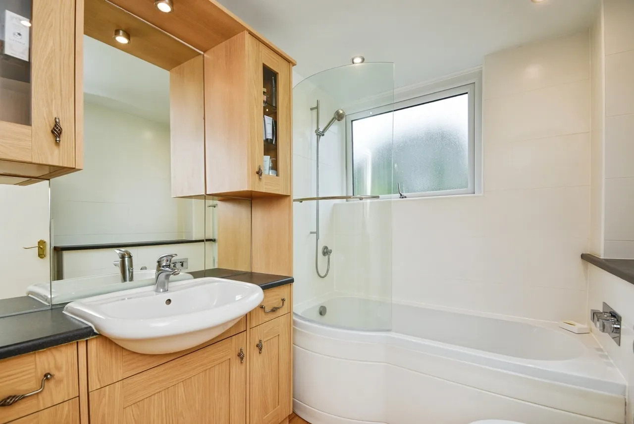 Hampsfell Drive, Morecambe, LA4, photo 15