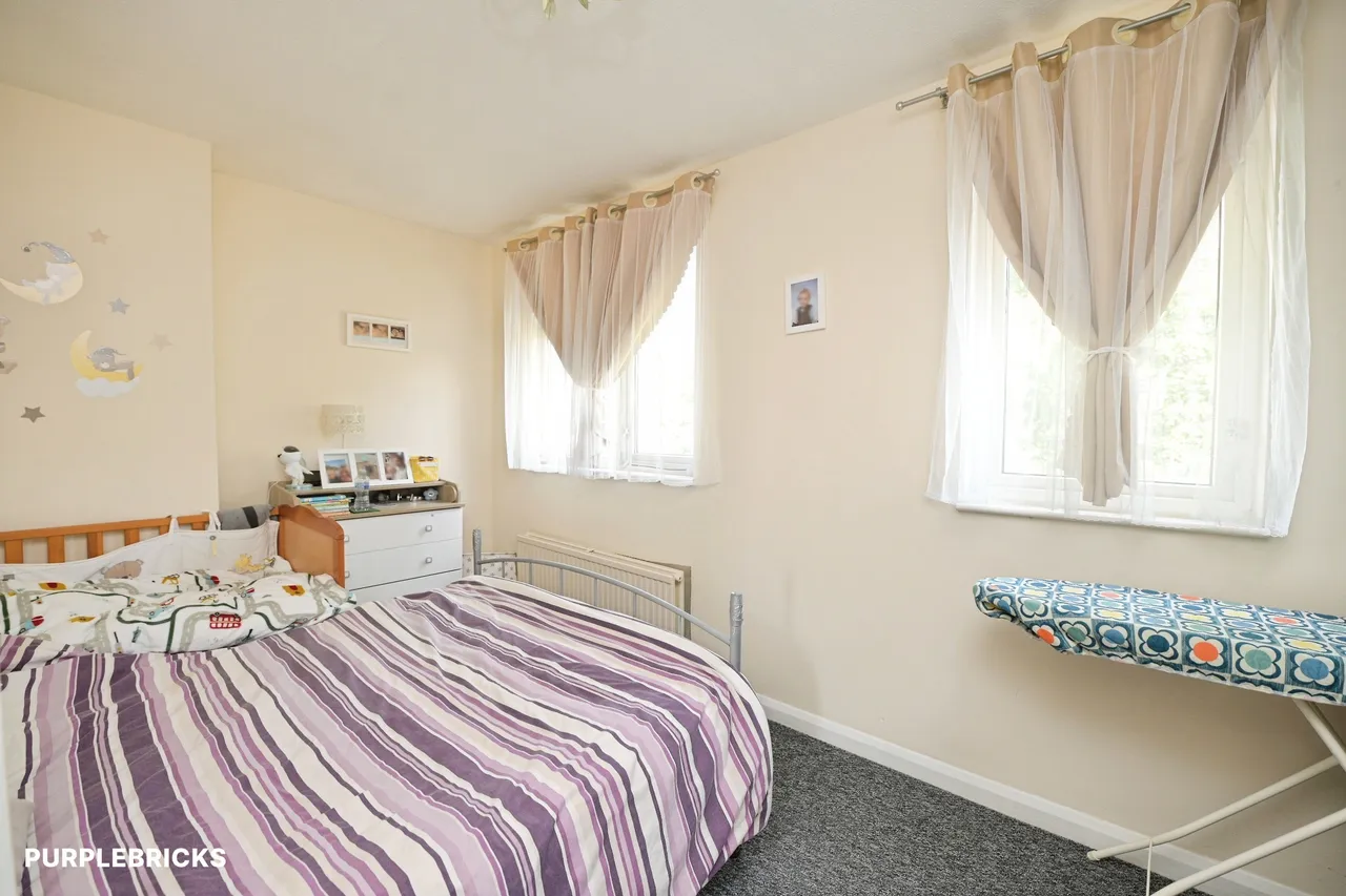 Hunters Hall Road, Dagenham, RM10, photo 21