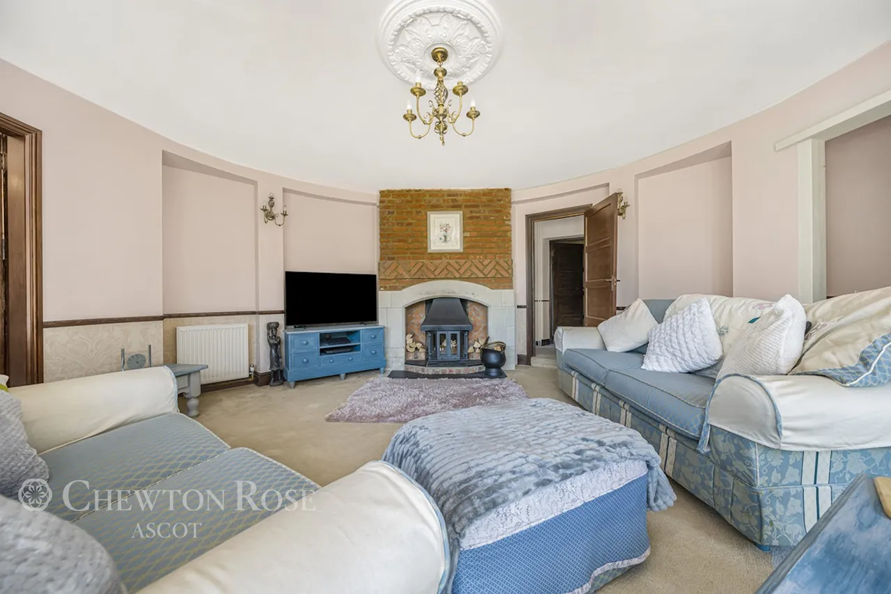 Woodside Road, Windsor, photo 4