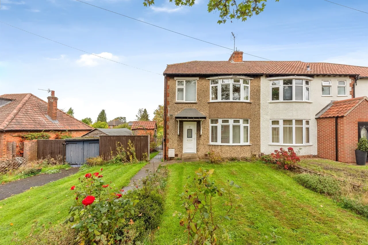 3 bed house for sale, Hill Avenue, Grantham, NG31