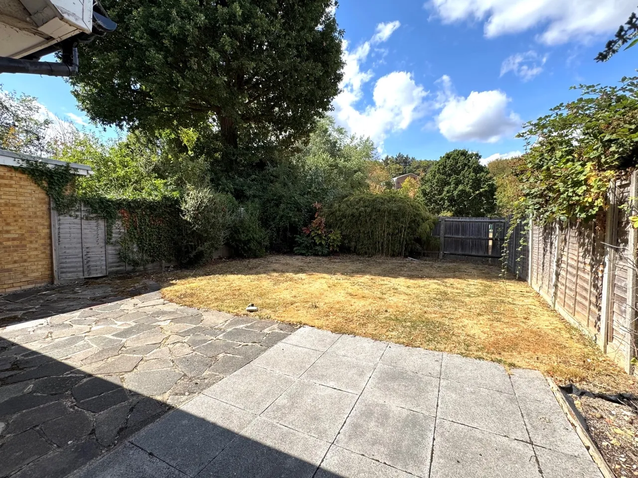 Nobles Way, Surrey Egham, TW20, photo 12
