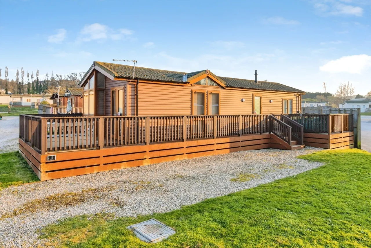 2 bed mobile home for sale, Warren Road, Hazelwood Park, EX7