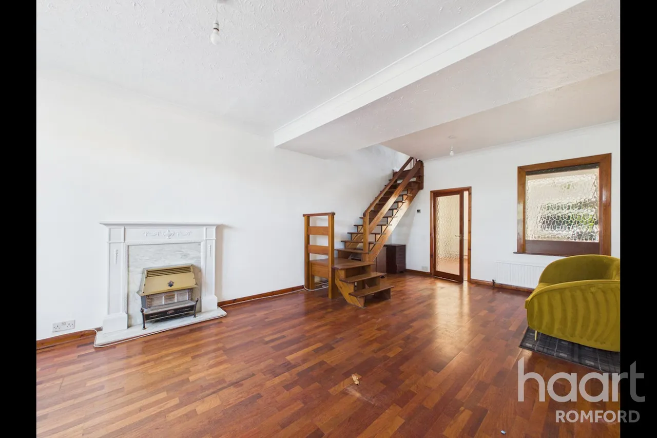 Cotleigh Road, Romford, RM7, photo 4