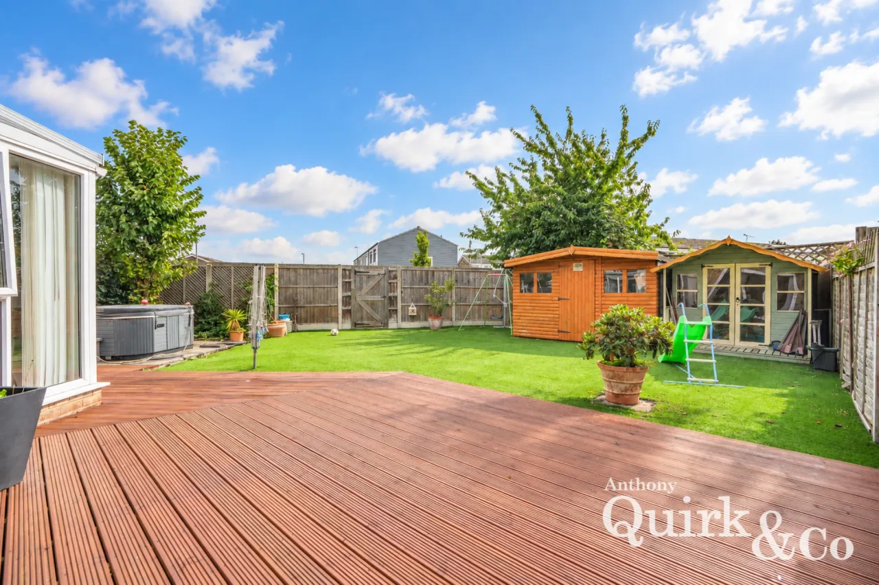 St. Christophers Close, Canvey Island, SS8, photo 16