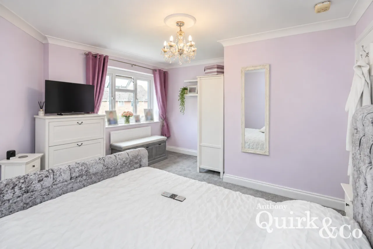 St. Christophers Close, Canvey Island, SS8, photo 12