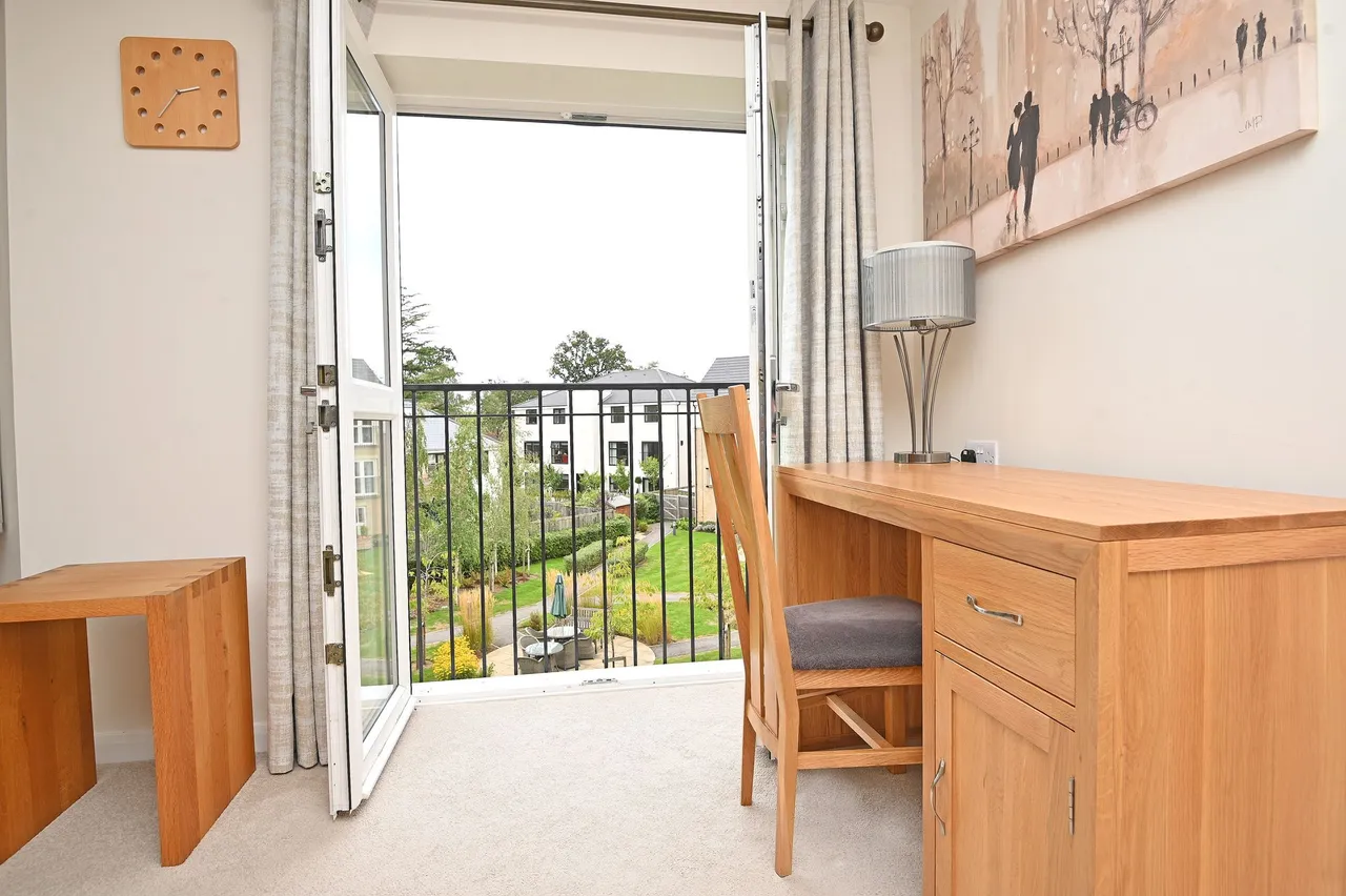Wetherby Road, HG2, photo 5