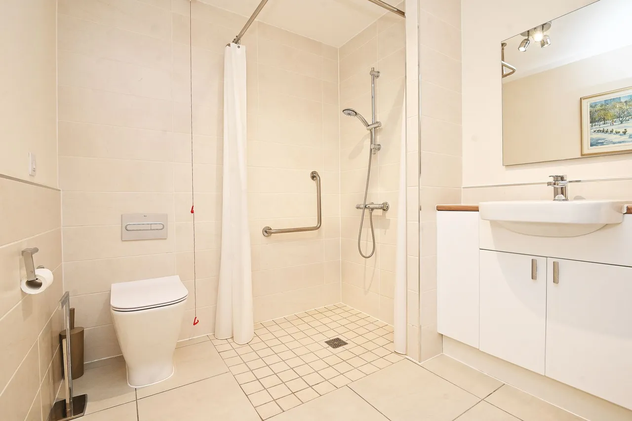 Wetherby Road, HG2, photo 9
