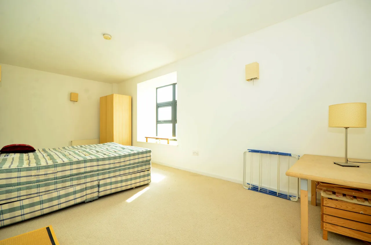 24 Opus Studios, 214 Plaistow Road, London, photo 4