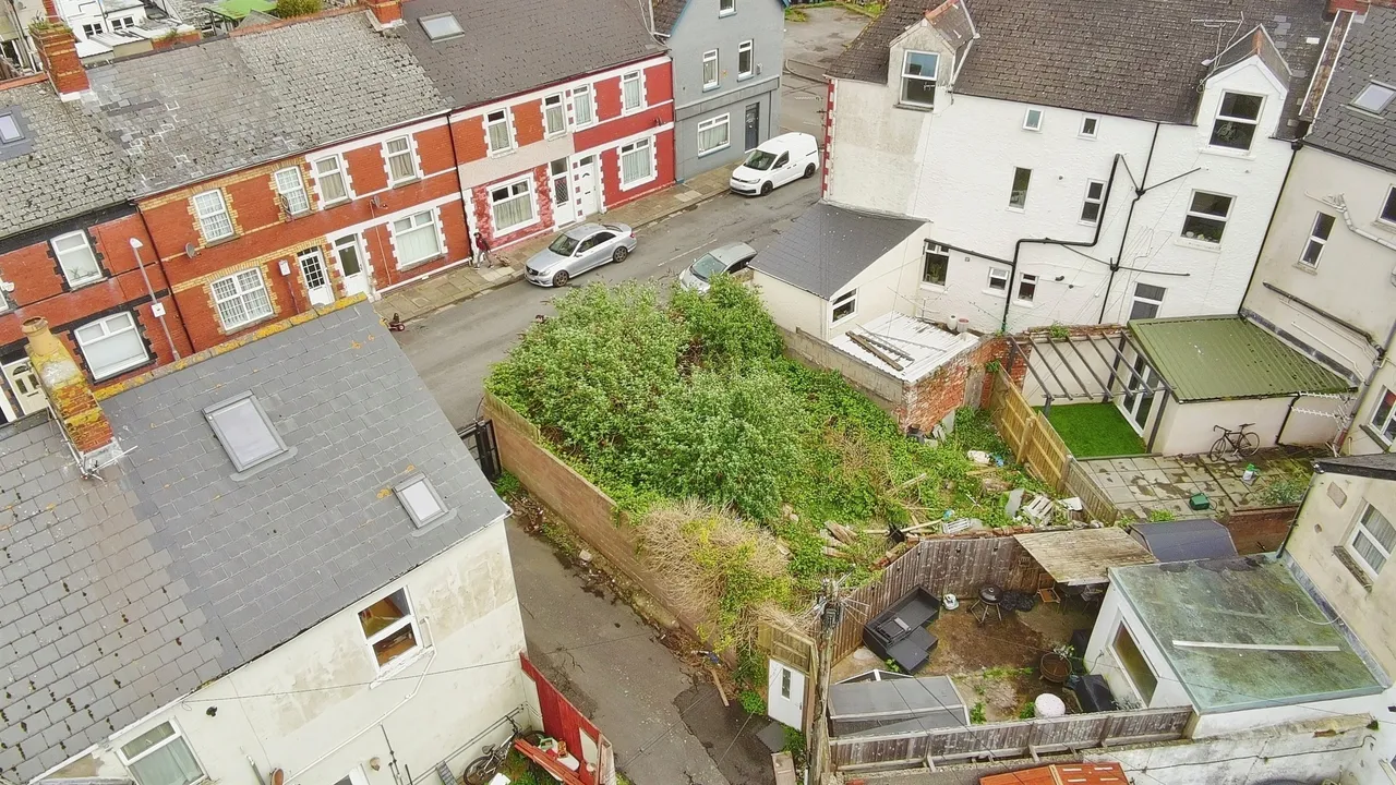 Plymouth Road, Barry, CF62, photo 6