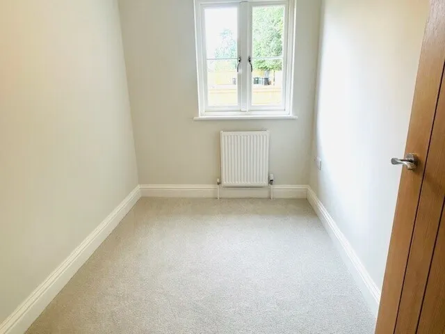 High Street, Burwash, TN19, photo 8