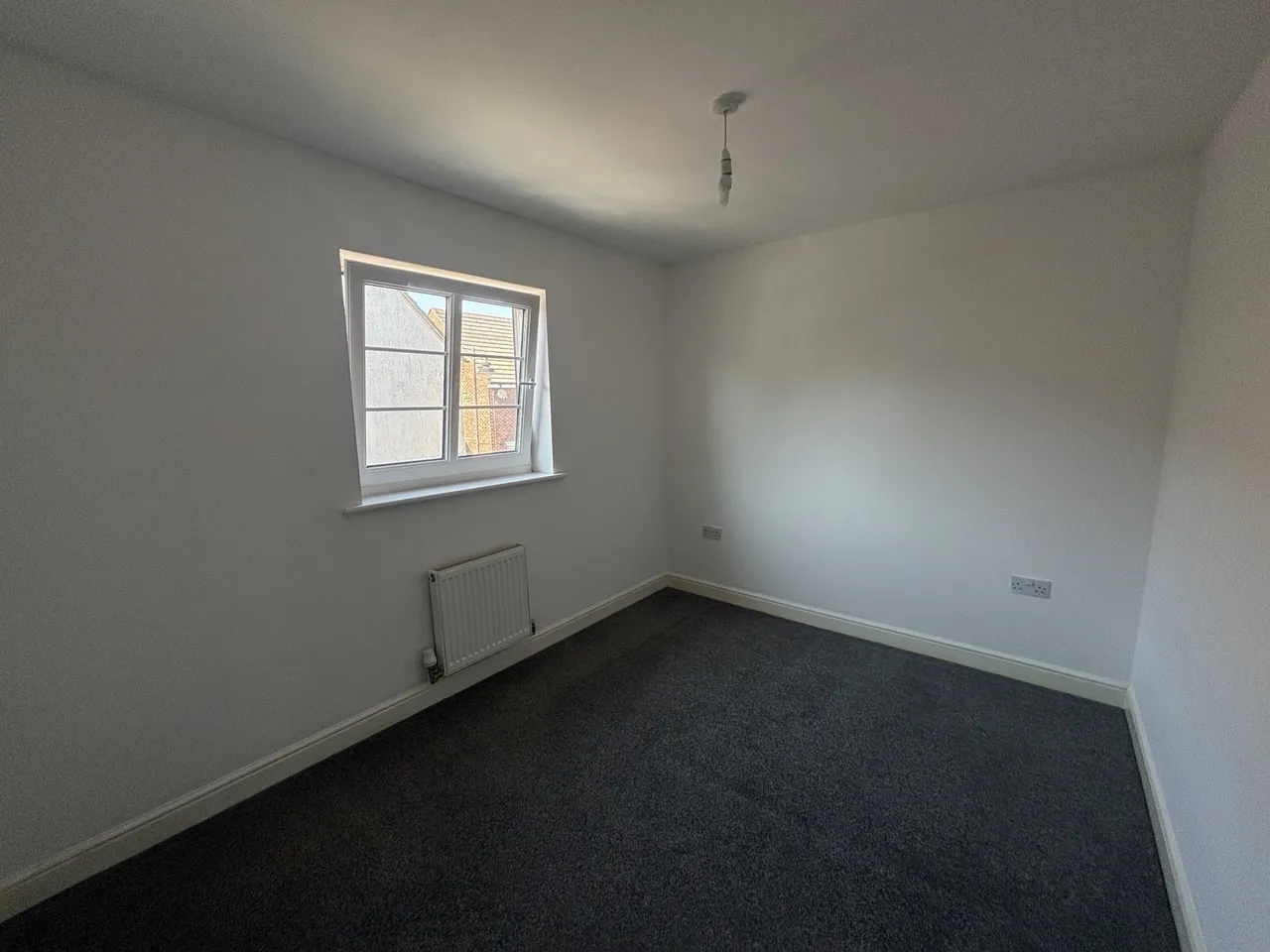 Peregrine Court, Calne, SN11, photo 9