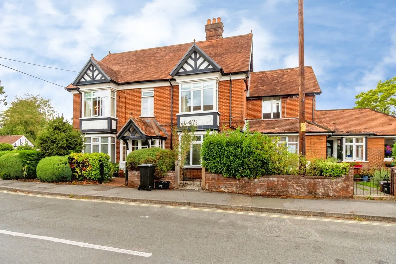 1 bed flat for sale, Empress Road, Lyndhurst, SO43