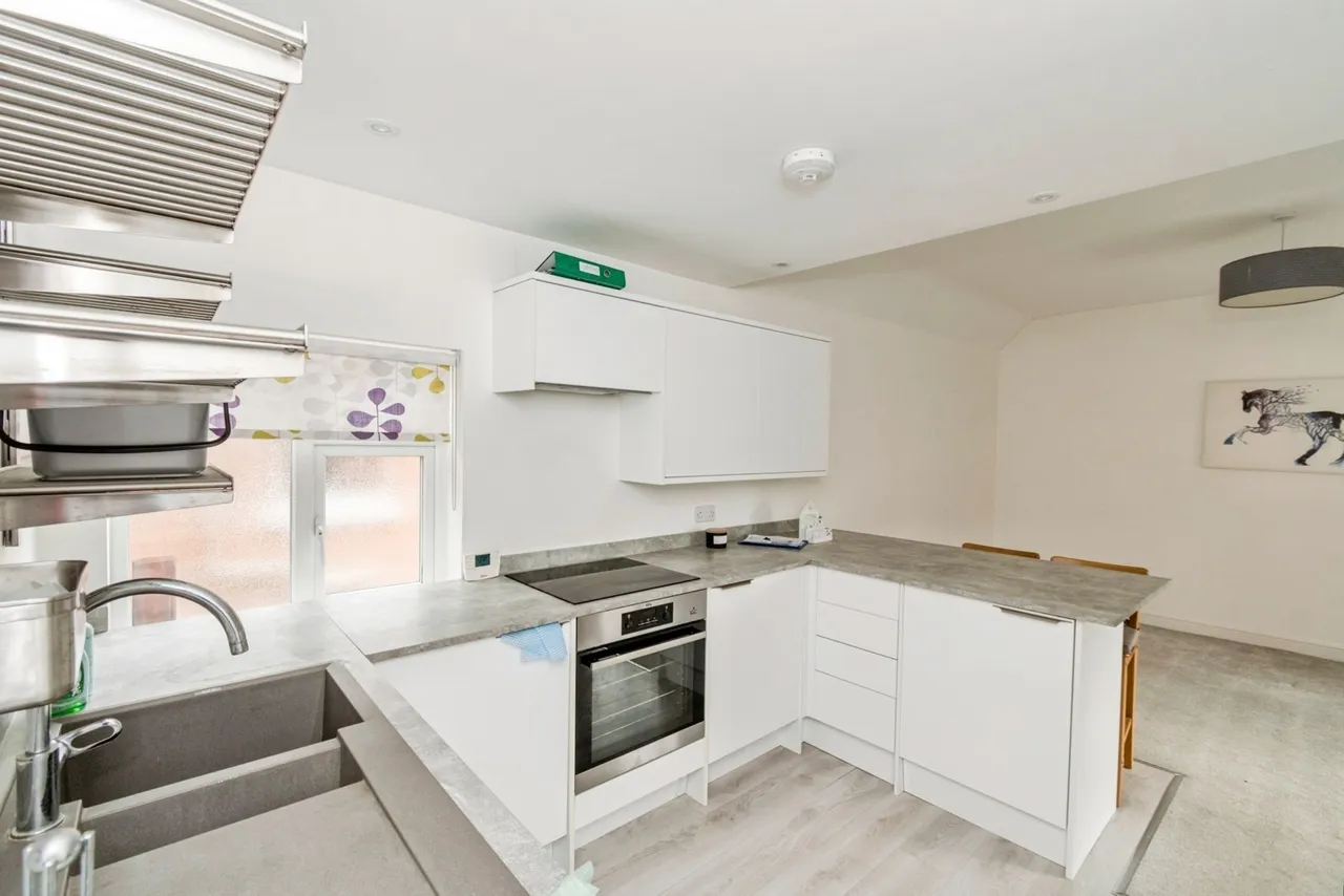 Empress Road, Lyndhurst, SO43, photo 8