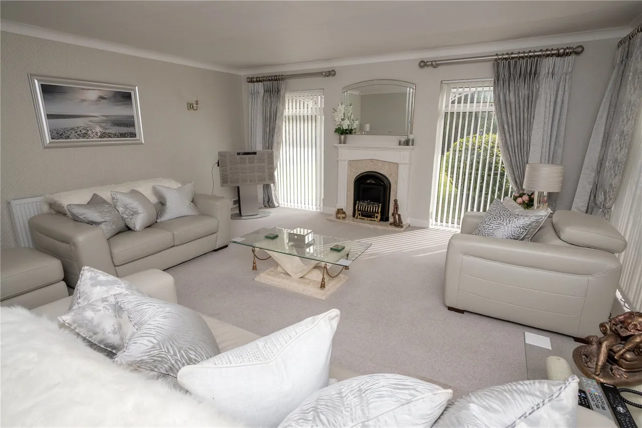 Moor Green Lane, Moseley, Birmingham, B13 8NE, photo 7