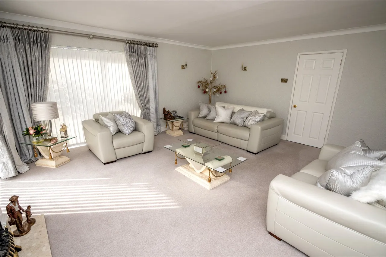Moor Green Lane, Moseley, Birmingham, B13 8NE, photo 6