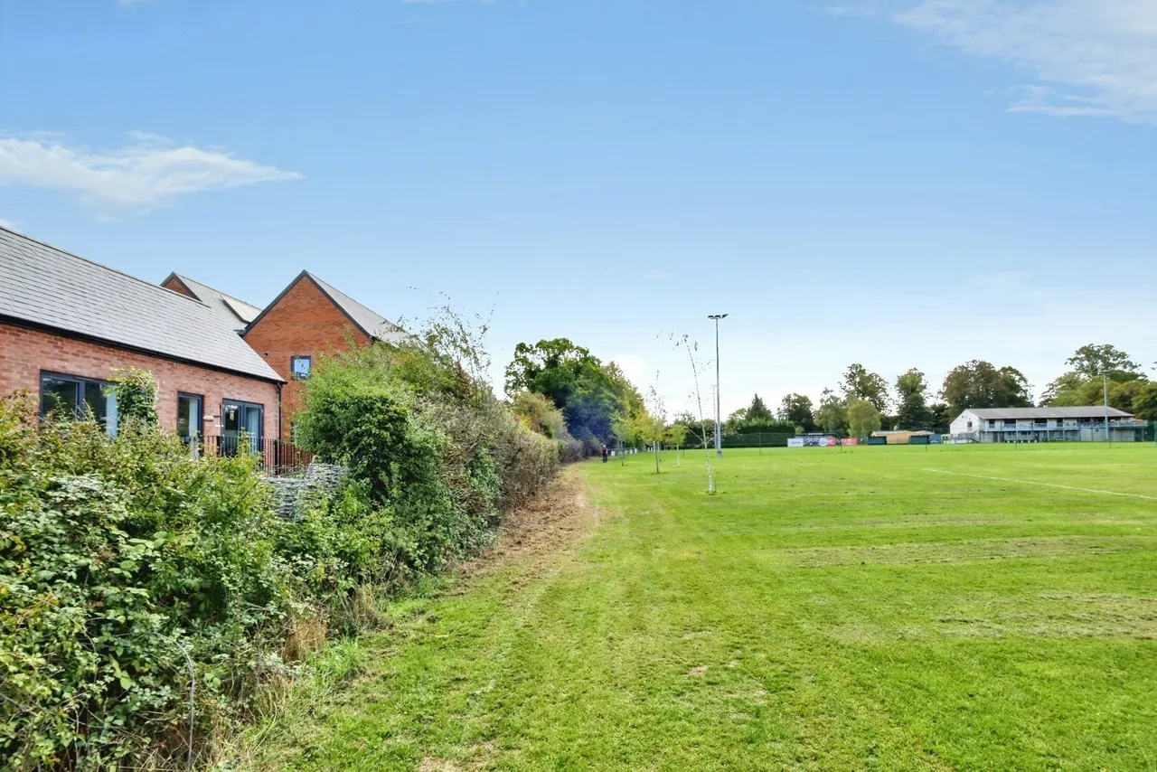 Huxley Drive, Alresford, SO24, photo 17