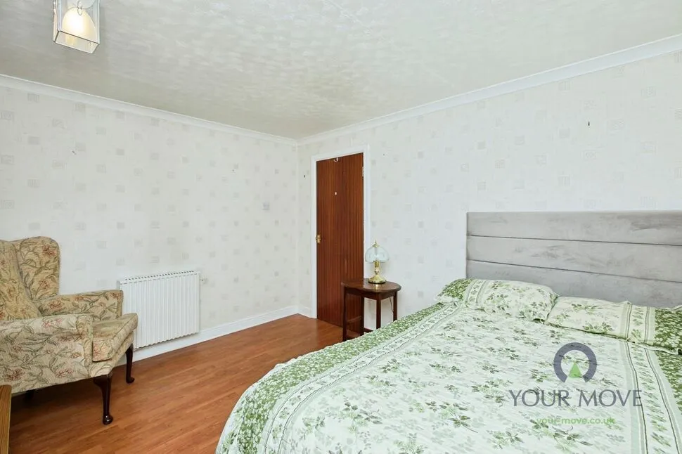 Meredith Close, Burton-on-Trent, Staffordshire, DE14, photo 11