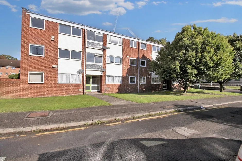 Whitehall Close, Uxbridge, UB8, photo 6