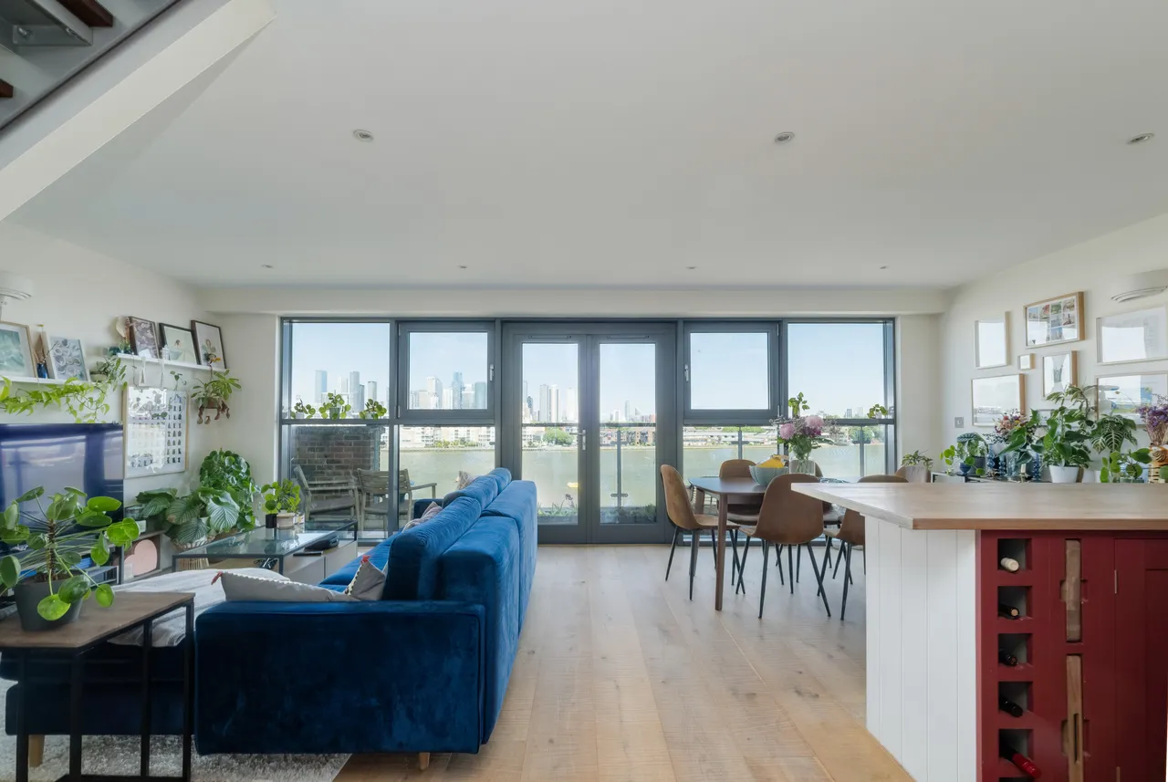2 bed flat for sale — Horseferry Place, London, SE10