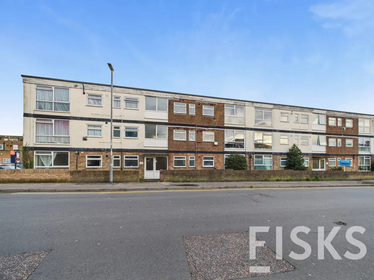 Castle Lane, Benfleet, SS7, photo 2