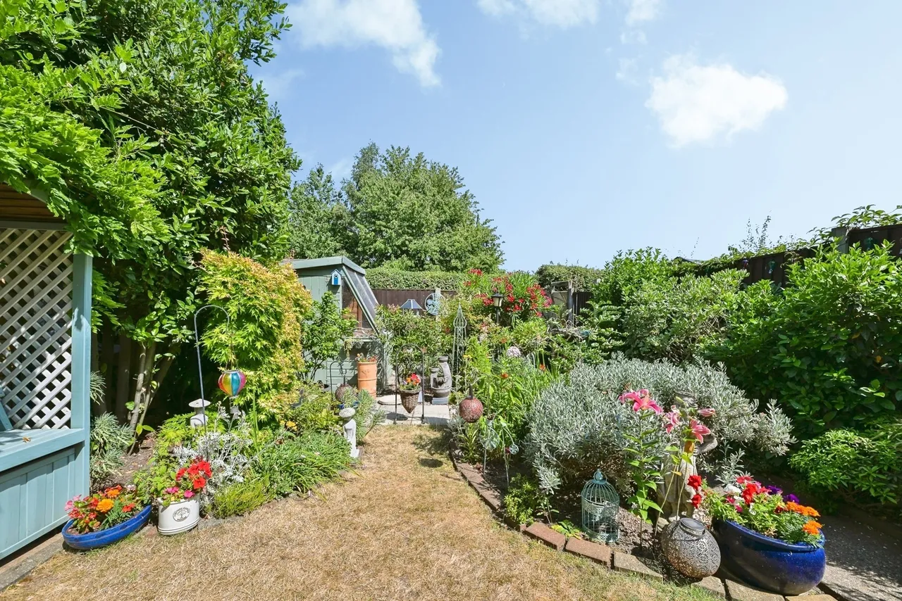 Pastures Avenue, Clifton, Nottingham, NG11, photo 15