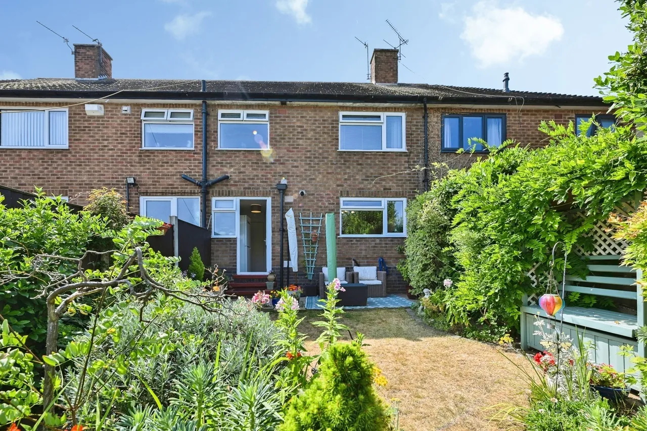 Pastures Avenue, Clifton, Nottingham, NG11, photo 18