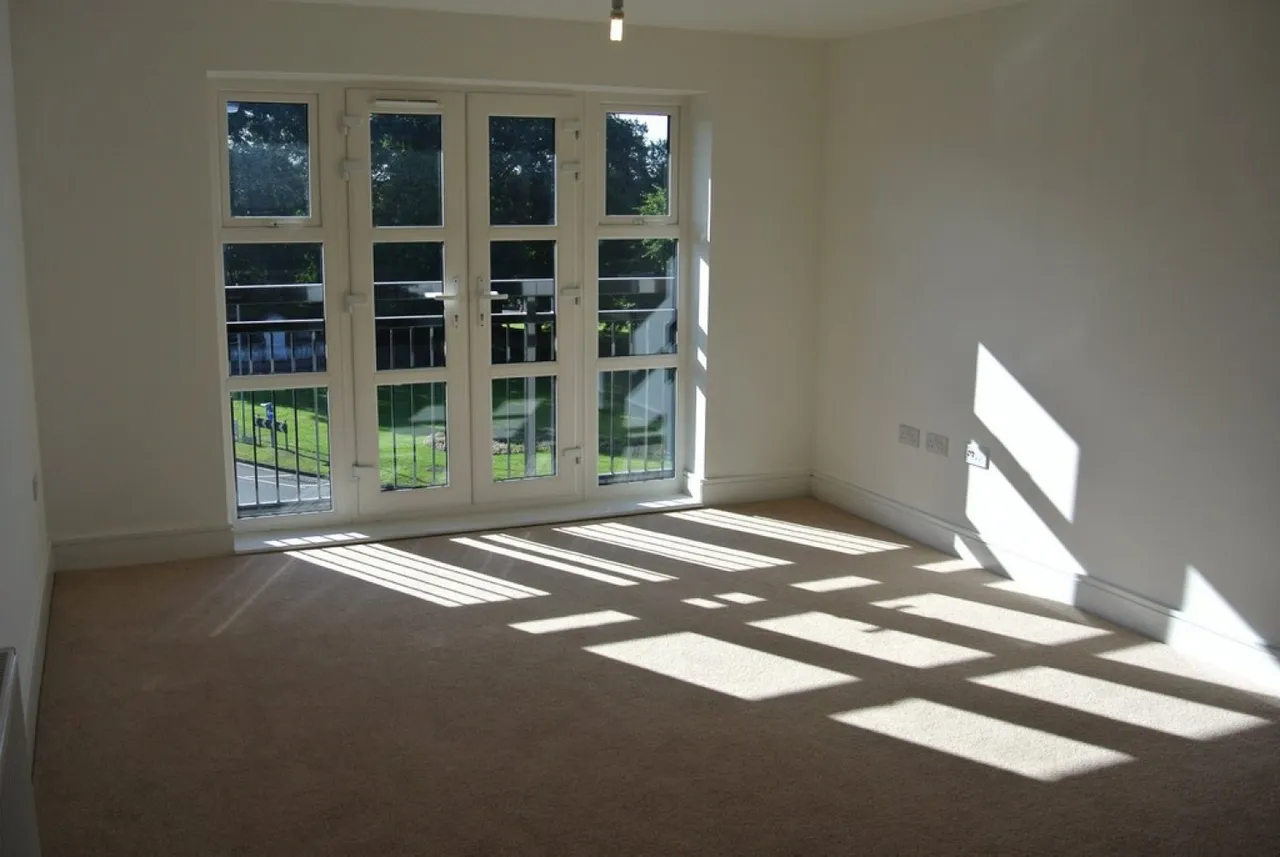 Kenley Place, GU14, photo 4