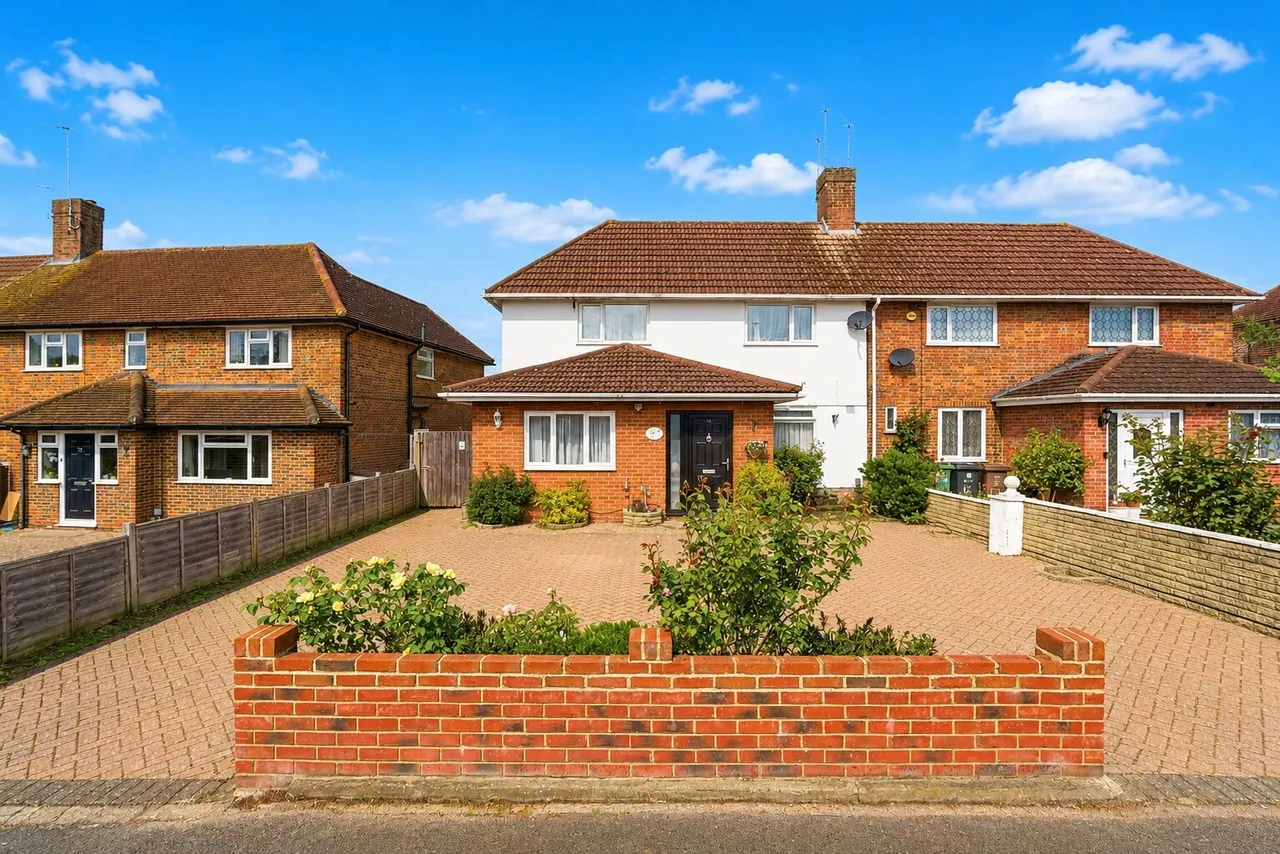 4 bed house for sale, Drakes Drive, St. Albans, AL1