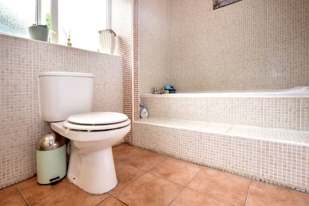 Potovens Lane, Lofthouse, WF3, photo 15
